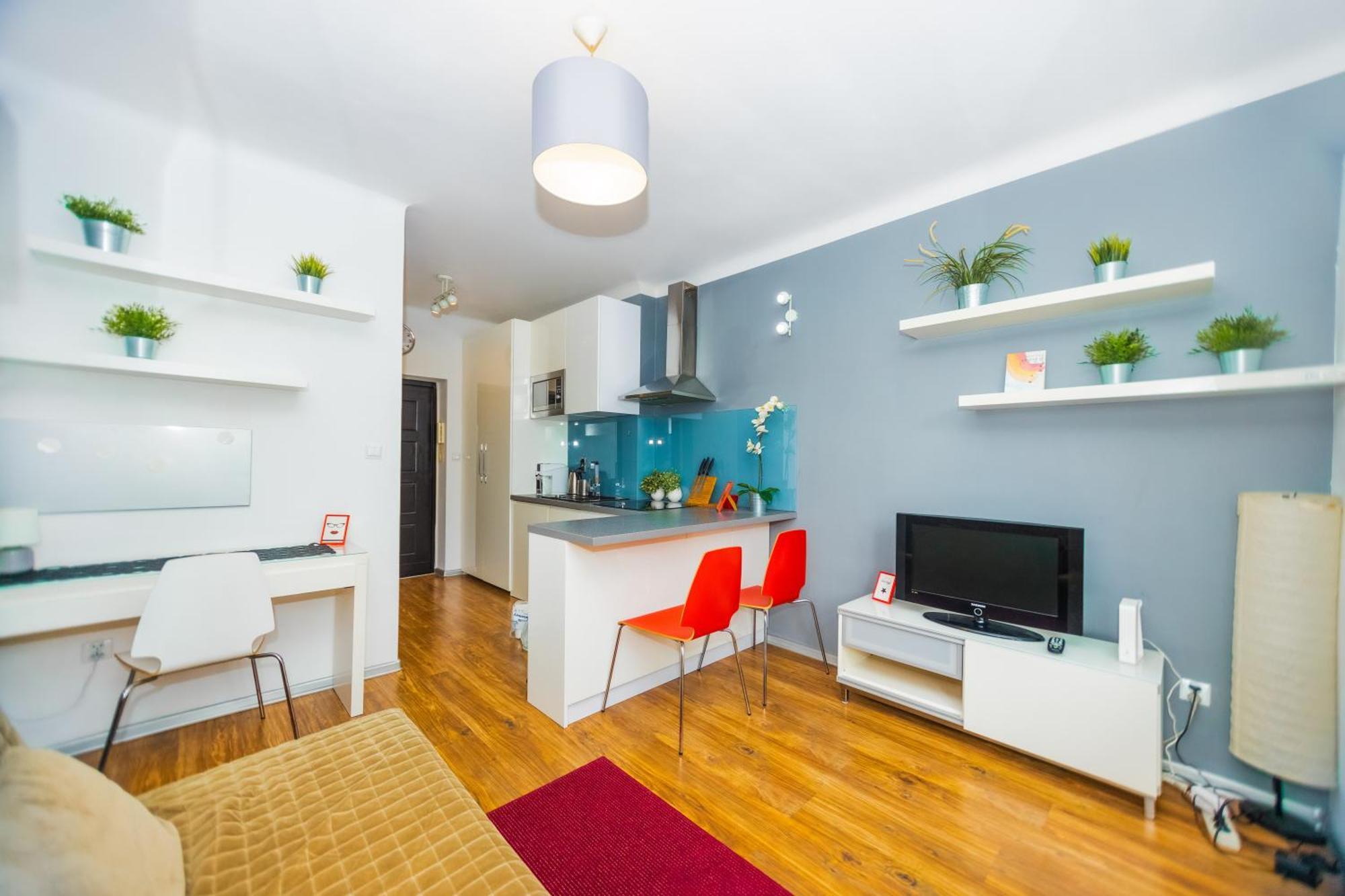 Cozy Studio Next To The Metro And City Center Варшава Екстер'єр фото