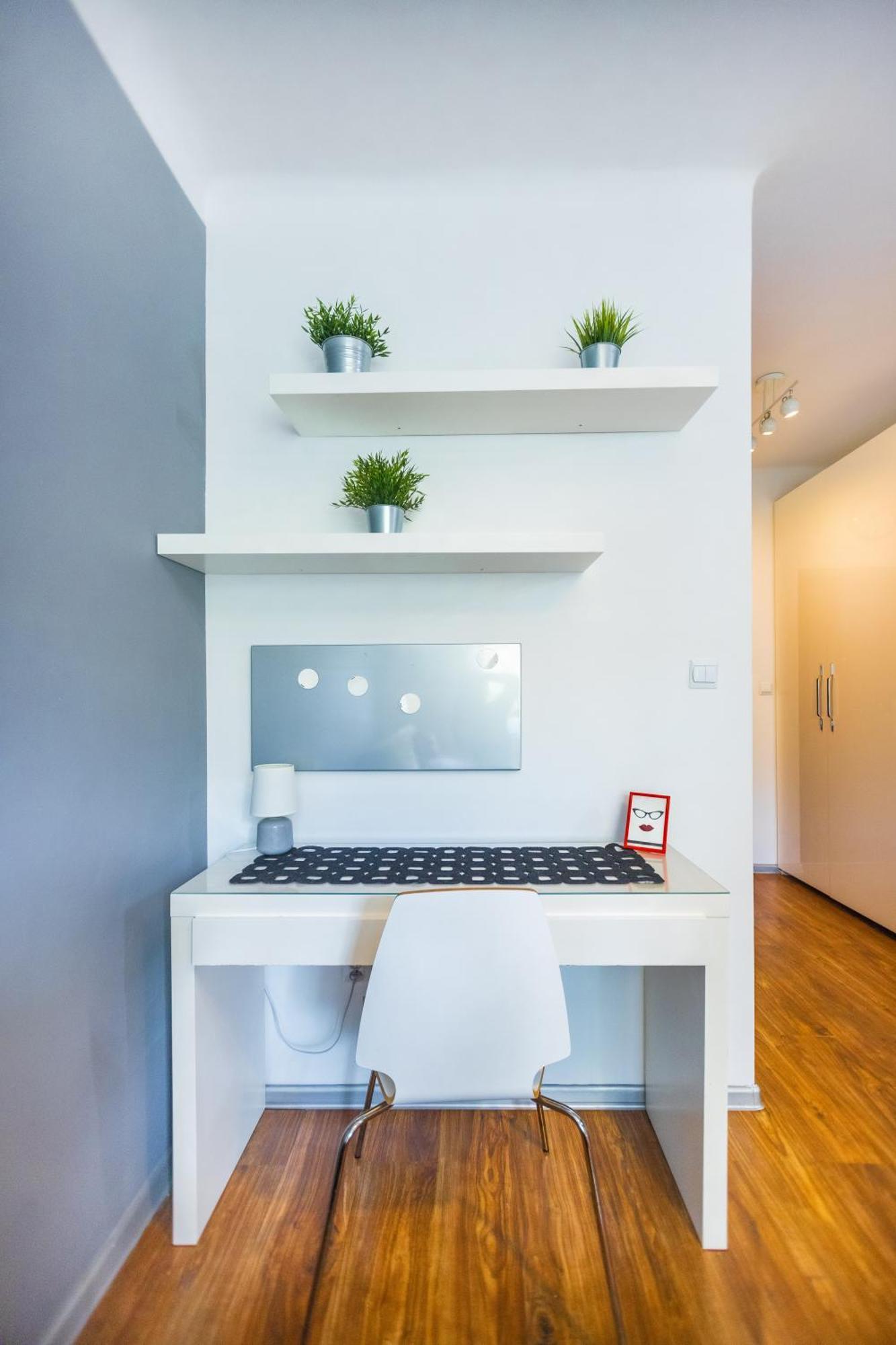 Cozy Studio Next To The Metro And City Center Варшава Екстер'єр фото